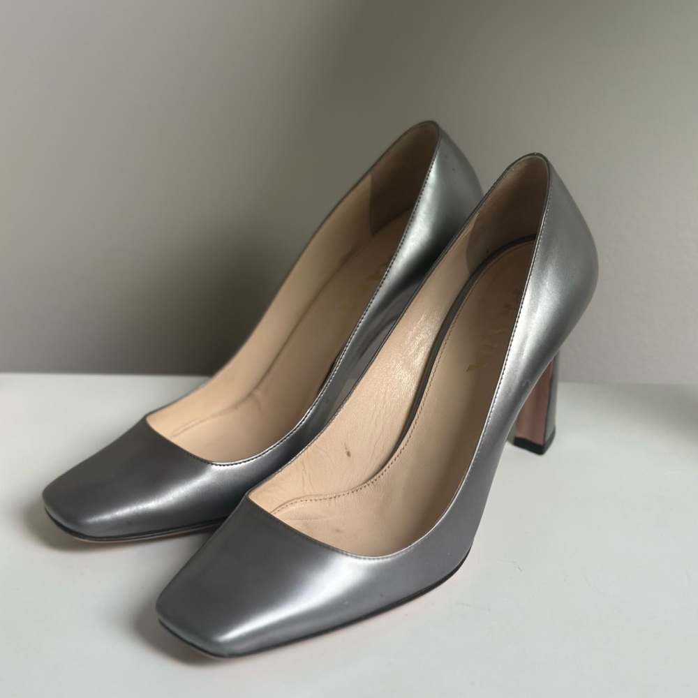 Authentic Prada Heels - Picture 2 of 5